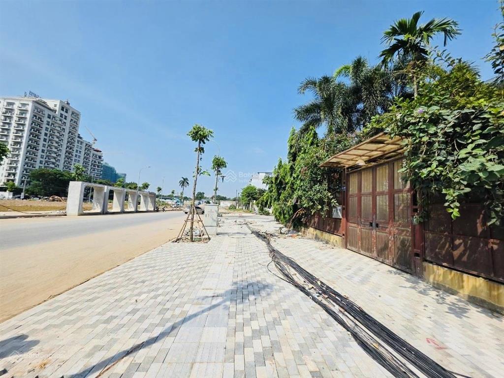 Bán nhà mặt phố đặng thai mai tây hồ đường rộng 45m  diện tích 400m2  3 tầng  mt 18m  287 tỷ