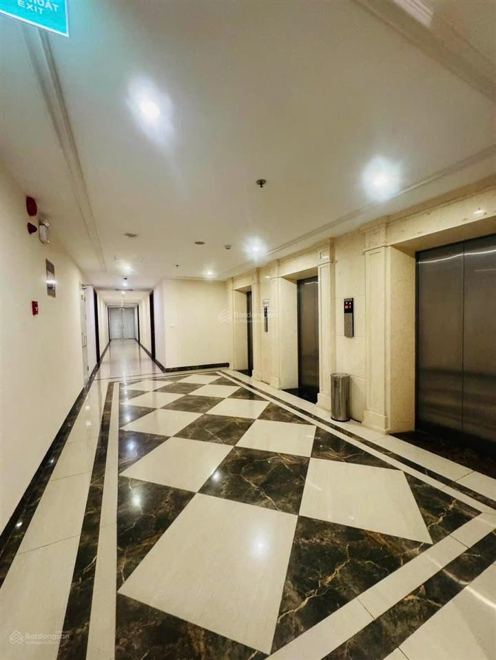 Bán chung cư roman plaza tố hữusổ đỏ lâu dài3 pn 3 wc2 ban công2 slot ô tô8,4 tỷchính chủ