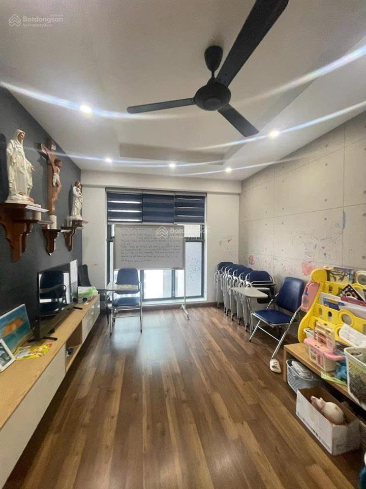 Bán chung cư cao cấp goldmart city 136 hồ tùng mậu  80m2  2 ngủ 2 wc  sổ đỏ  giá 6,45 tỷ