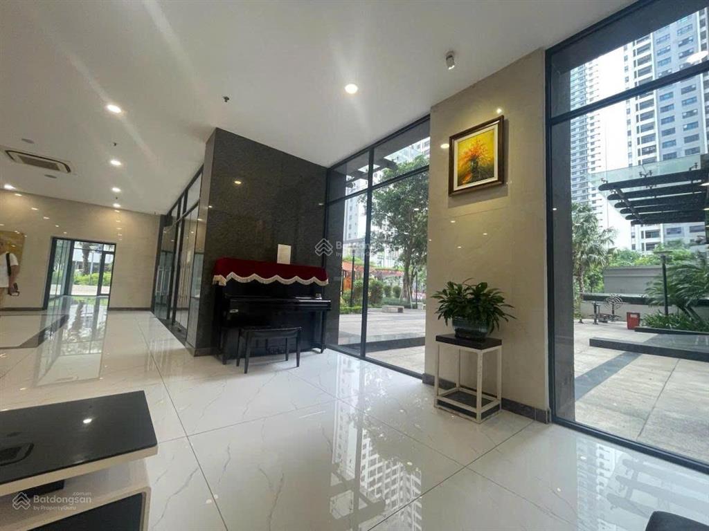 Bán chung cư cao cấp goldmart city 136 hồ tùng mậu  80m2  2 ngủ 2 wc  sổ đỏ  giá 6,45 tỷ