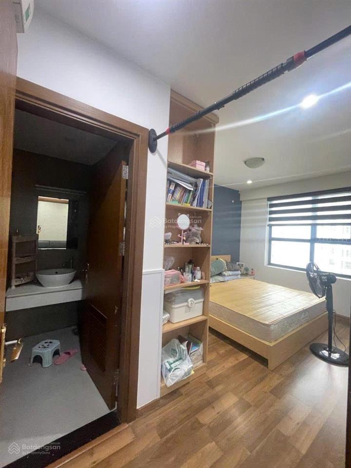 Bán chung cư cao cấp goldmart city 136 hồ tùng mậu  80m2  2 ngủ 2 wc  sổ đỏ  giá 6,45 tỷ