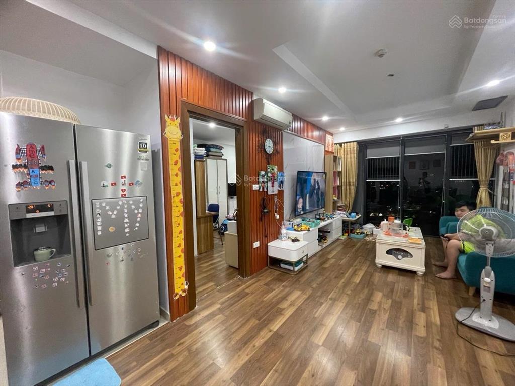 5.7 tỷ bán chung cư cao cấp 2 ngủ 2 wc  dt 80m2goldmark city 136 hồ tùng mậulô góc sổ lâu dài