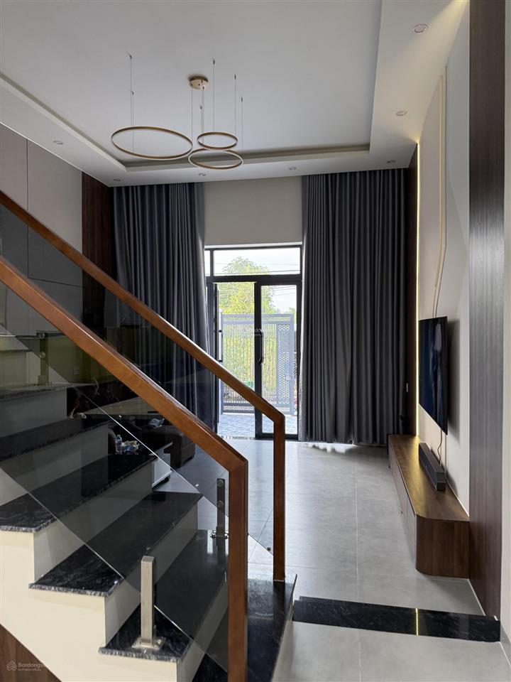 Bán nhà riêng tại giang điền, 2,5 tỷ, 100m2, đẹp, nhiều tiện ích