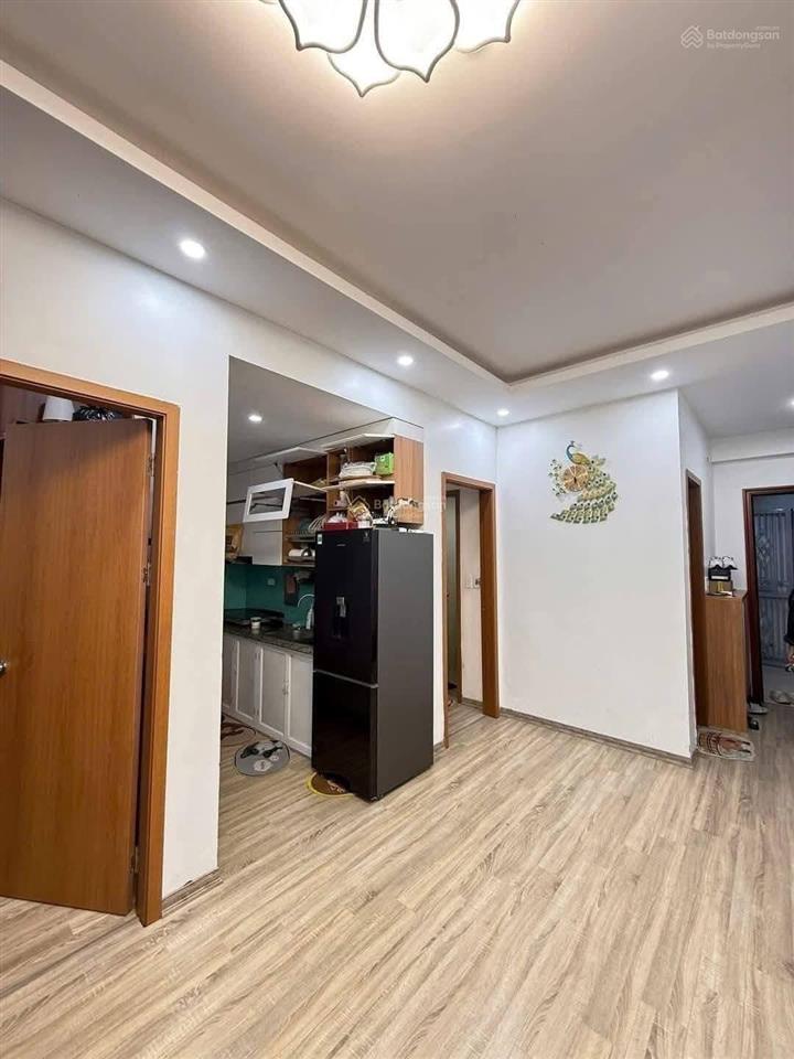 Cần cho thuê căn 2 ngủ giá thuê 6tr5 tại xa la hà đông