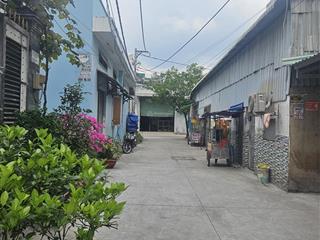 Nhà hxt ngay nguyễn thị tú dt 144m2 (8x18m)