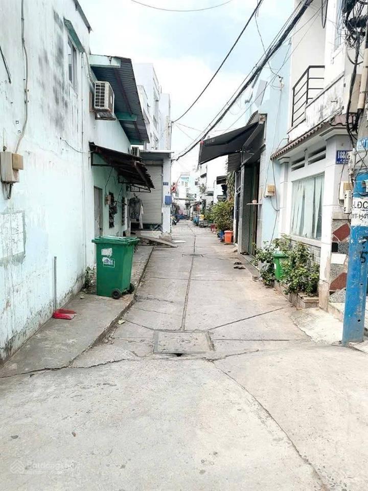 Siêu phẩm bình tân, gần khu tên lửa hẻm xe tải thông  lô góc  dt 121m2 (8.5x15m)  6,4 tỷ
