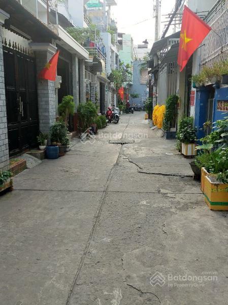 Giá nhà còn tốt hơn mua đất hẻm 5m  ô tô vào nhà  gần chợ tân hương dt 79m2  2 tầngchỉ 6.6 tỷ