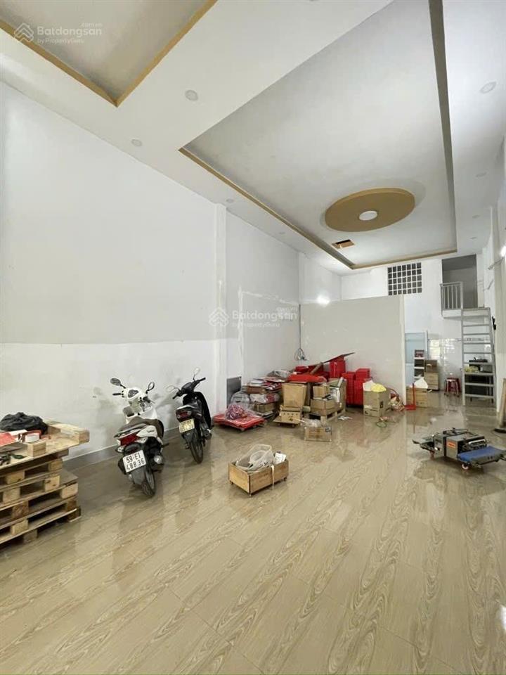 Kho hẻm xe tải đường số 1 thông ra ql1a quận bình tân dt 192m2 (6x32m) chỉ 7,2 tỷ