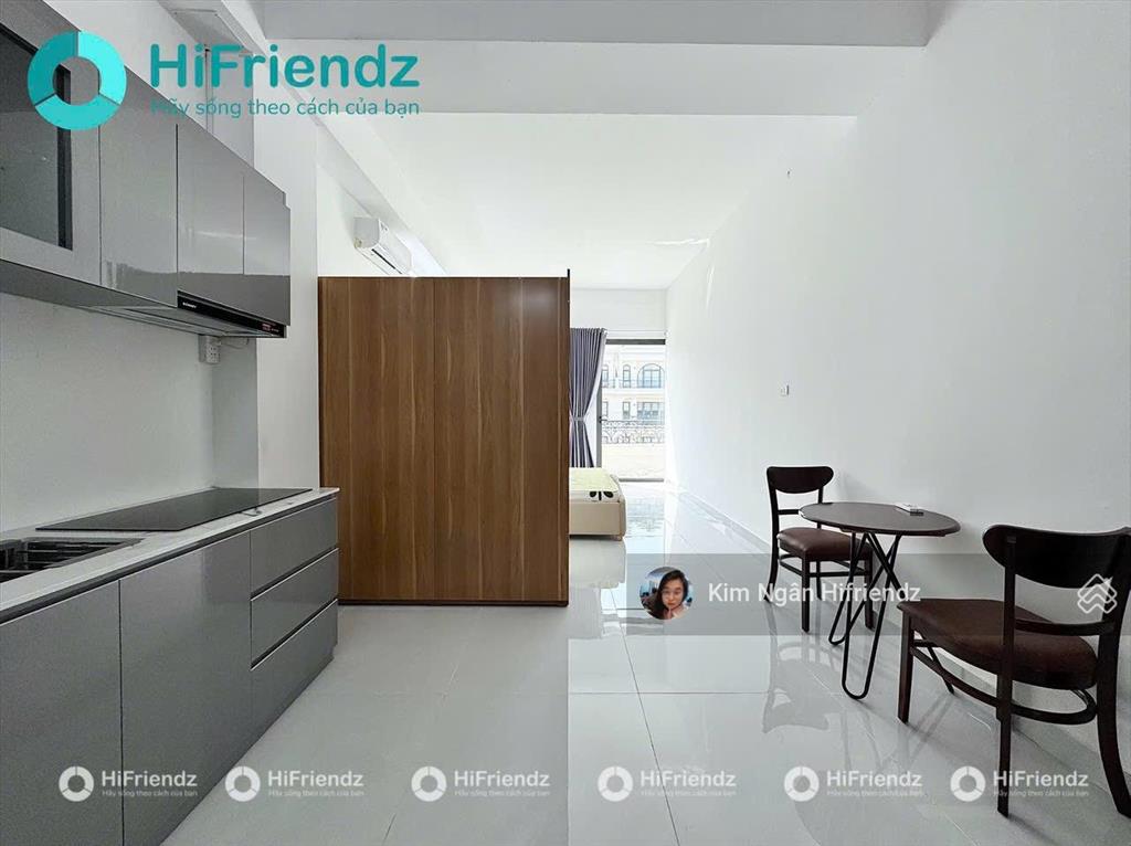 Studio ban công  siêu rộng  nhà mới 100%  nội thất cao cấp  ngay khu vạn phúc city