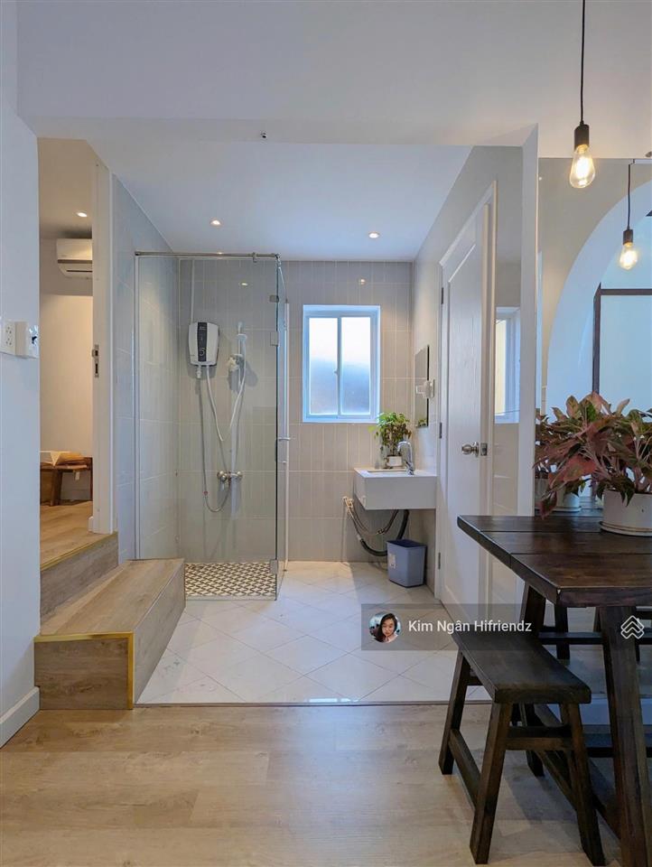 1 phòng ngủ vibe đà lạt  siêu ngon ngay bình thạnh  tone màu cực xink  đẹp điên