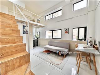 Duplex rộng  view cực thoáng, hướng đón gió siêu mát  ở được nhiều người  ngay vòng xoay q1