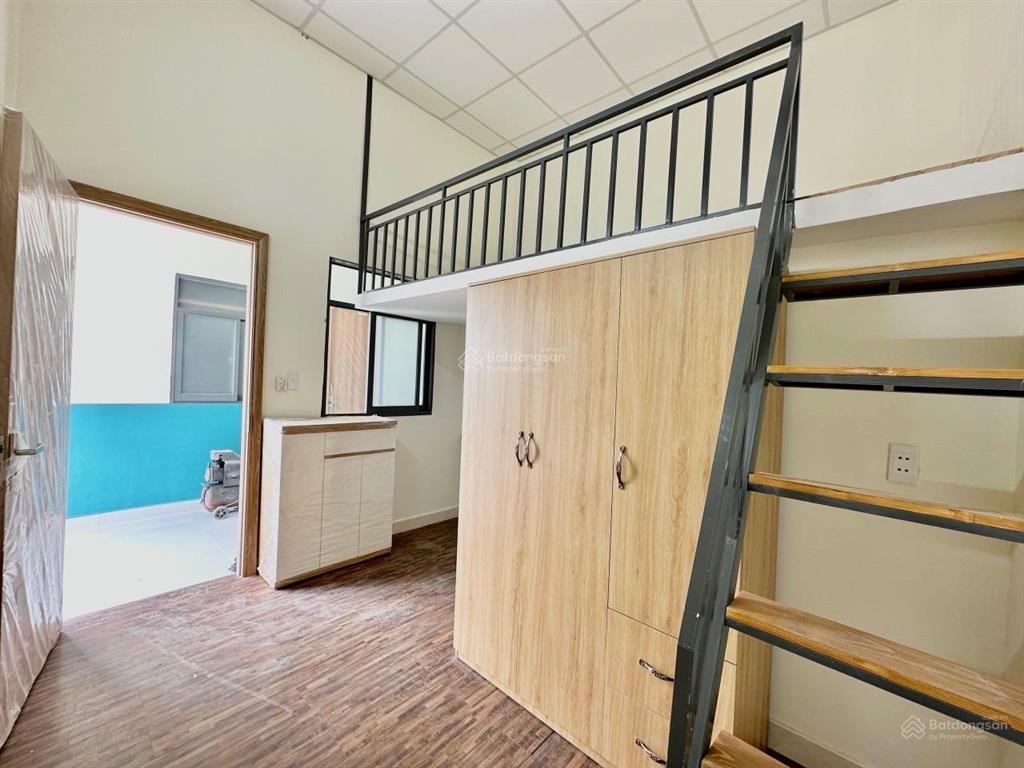 Trống lại siểu phẩm 10p duplex cửa sổ lớn  không giới hạn người  siêu sạch và mới 100%