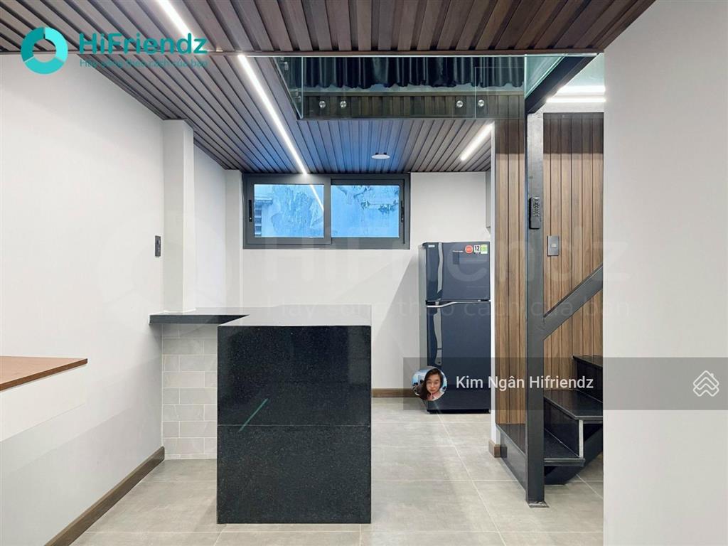 Duplex tone luxury  không giới hạn người và xe  giặt sấy riêng ngay bến xe miền đông