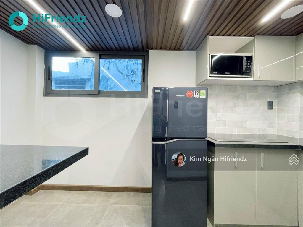 Duplex tone luxury  không giới hạn người và xe  giặt sấy riêng ngay bến xe miền đông