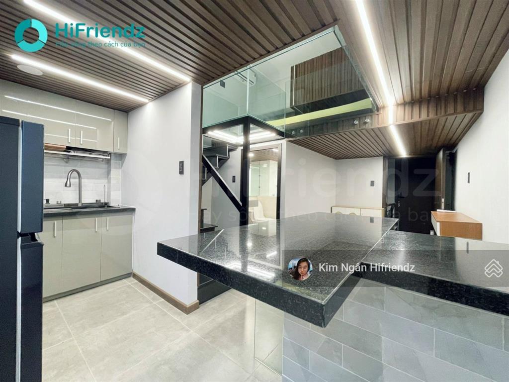 Duplex tone luxury  không giới hạn người và xe  giặt sấy riêng ngay bến xe miền đông