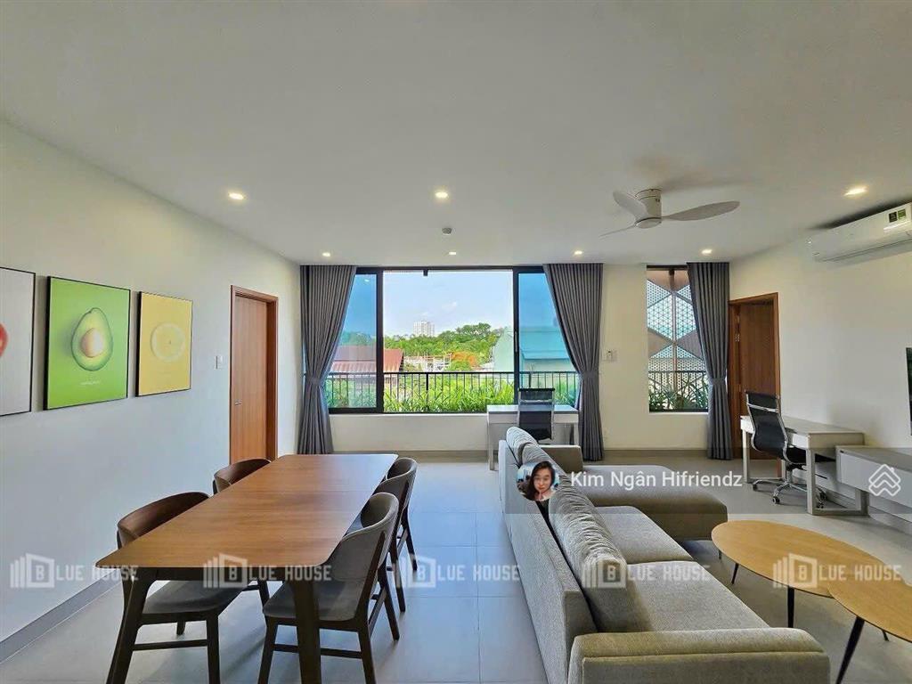 Căn hộ dịch vụ 1 phòng ngủ + 1 phòng khách siêu rộng  view thoáng  nội thất cao cấp