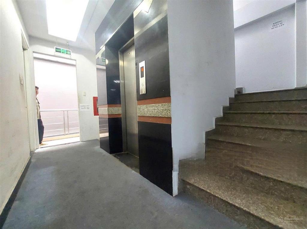 Bán toà nhà building gò dầu, p. tân quý, q. tân phú.  6.5 x 20.5  8 tầng hdt 130tr  giá 35 tỷ