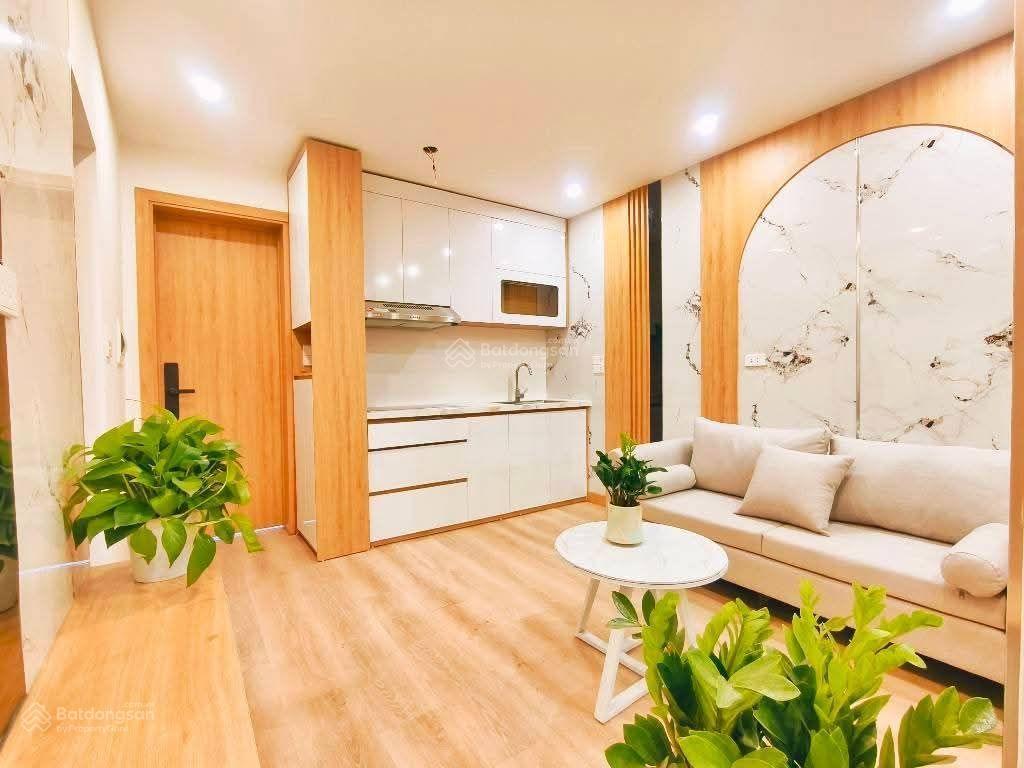 Tập thể quỳnh lôi quỳnh mai  hai bà trưng, 2 ngủ, ô tô đỗ, sáng thoáng, ở ngay