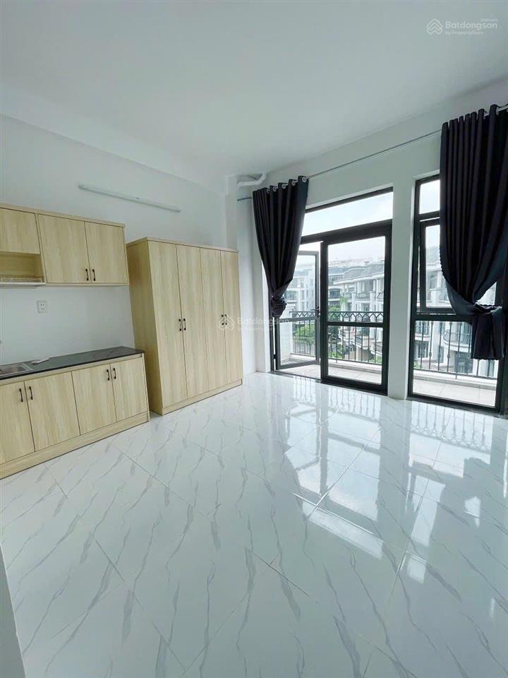 Căn hộ bancol ngay khu đô thị vạn phúc mới 100% full nt siêu thoáng, sang khu dân cư dân trí cao