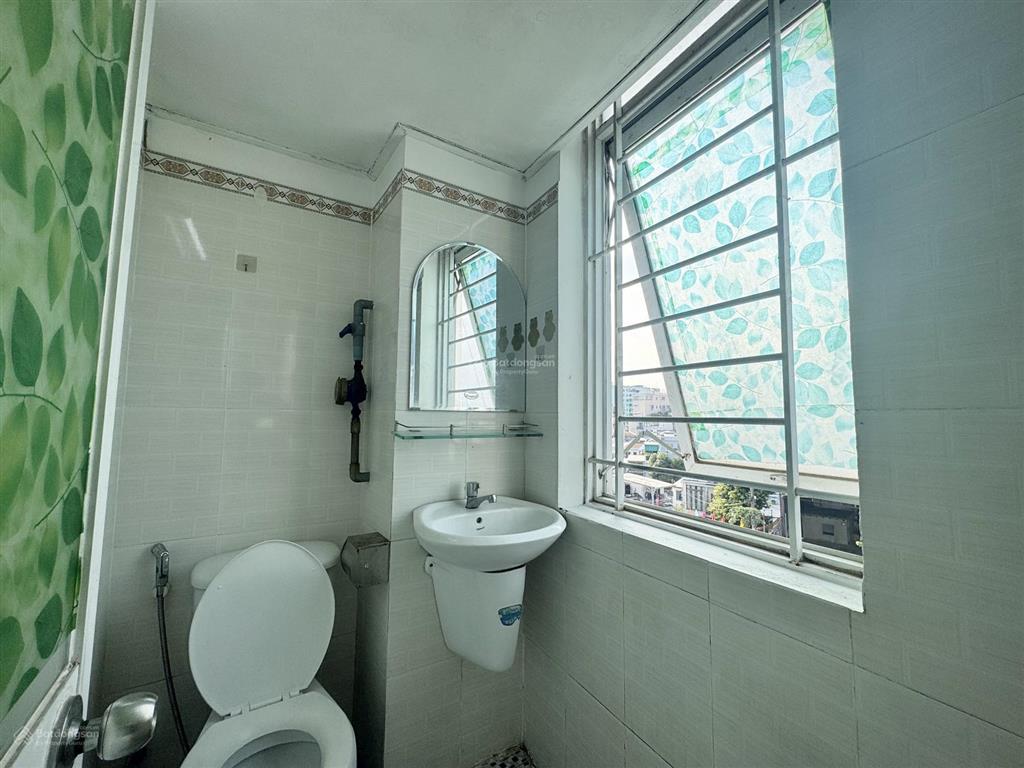 Chính chủ cho thuê studo rộng full nt bancol thang máy siêu thoáng ngay vincom nguyễn xí