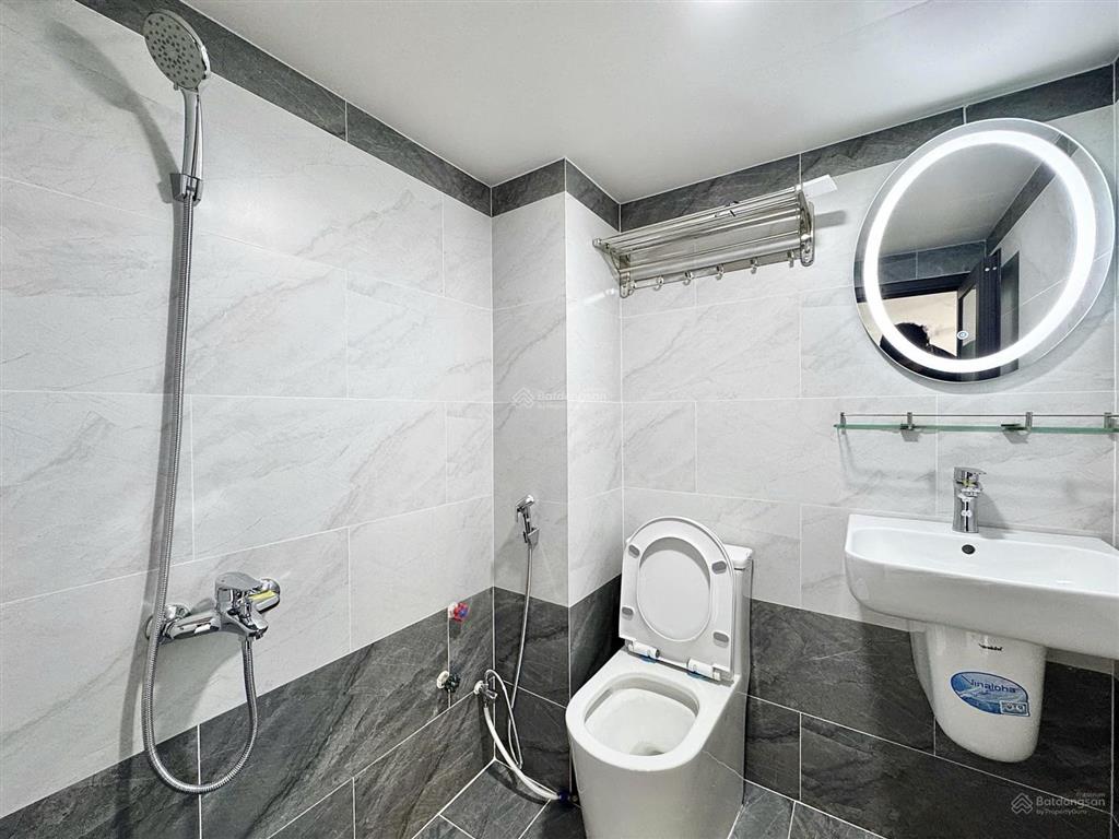 Chính chủ mới hoàn công duplex full nt bancol thang máy ngay vòng xoay đồng hồ đbp qua q1 5p