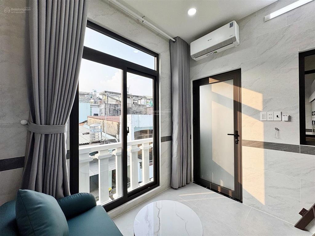 Chính chủ mới hoàn công duplex full nt bancol thang máy ngay vòng xoay đồng hồ đbp qua q1 5p