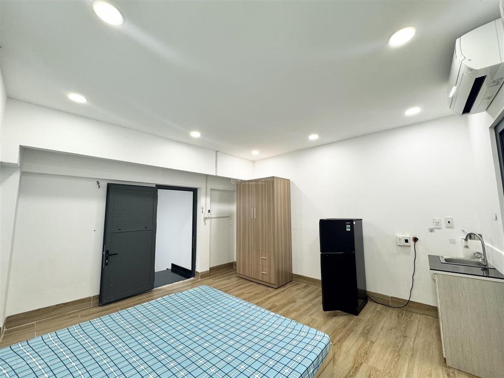 Chính chủ cho thuê studio full nt mới thoáng có giặt sấy ngay vincom nguyễn xí, giá hạt dẻ