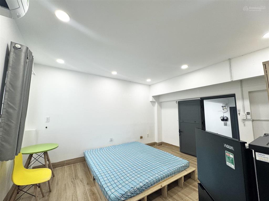 Chính chủ cho thuê studio full nt mới thoáng có giặt sấy ngay vincom nguyễn xí, giá hạt dẻ