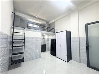 Cho thuê duplex full nt thoáng có thang máy nhà mới sạch sẽ bv24/7 ngay ngã tư hàng xanh qua q1 5p