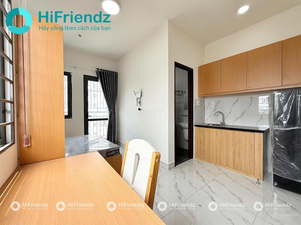 Chính chủ mới hoàn công bancol full nt mới 100% có máy giặt riêng thang máy cách đh vlu, hutech 5p