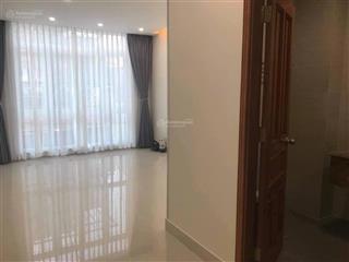 Chính chủ mới hoàn công nhà mới rộng rãi 1 trệt 3 lầu ban công thoáng ngay khu du lịch văn thánh