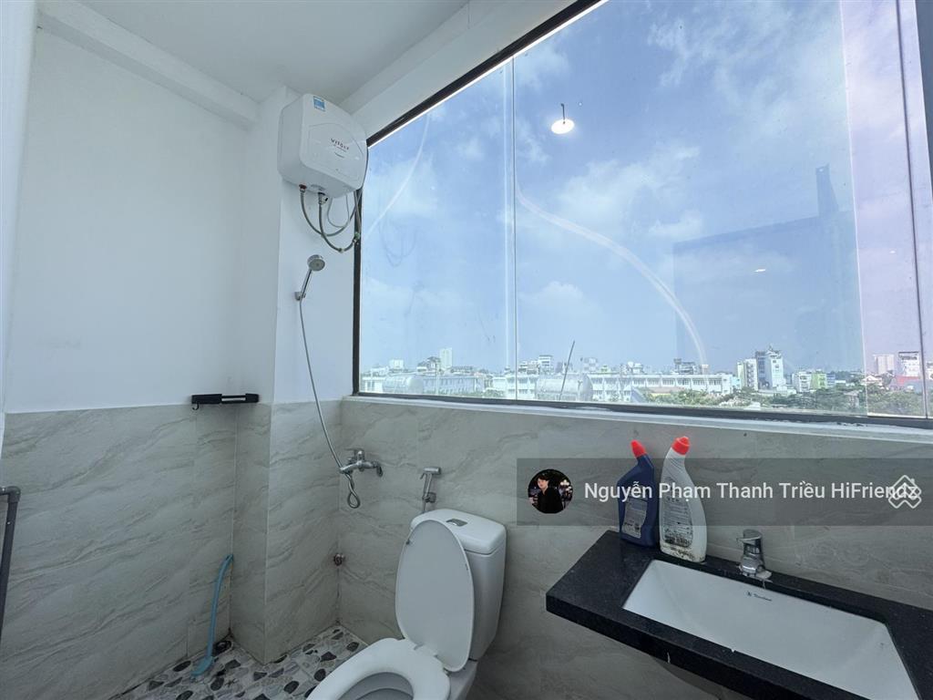 Chính chủ cho thuê studio view landmark nguyên tầng mg riêng đi bộ 5p ra đh gtvt ngay pearl plaza