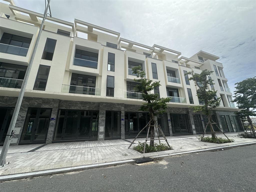 Chỉ cần 3 tỷ sở hữu ngay căn shophouse 104m2 đón sóng apec