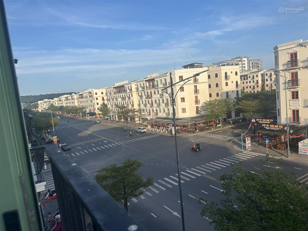 Cho thuê shophouse mặt at giá 50tr/tháng kđt sun grand city new an thới