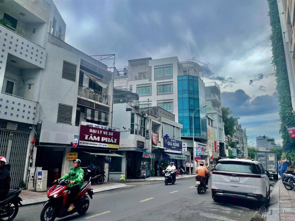 Bán nhà phú nhuận, góc 2 mặt tiền đường nguyễn văn trỗi  huỳnh văn bánh, 108m2, giá 27 tỷ tl