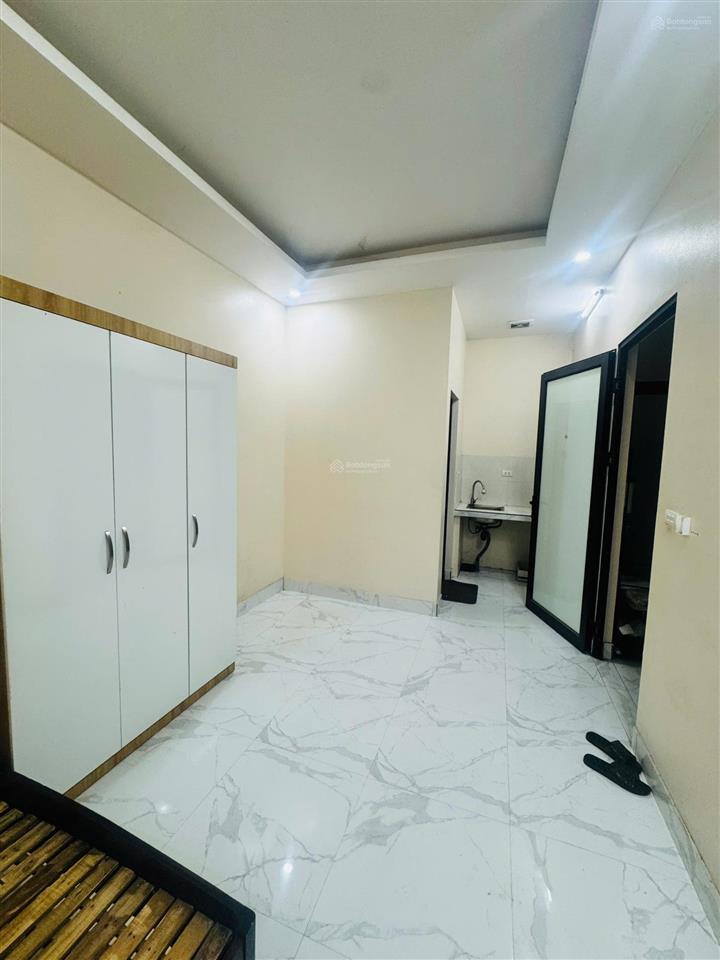 Chính chủ cho thuê phòng khép kín tại chân ga thượng đình chính kinh chỉ 3,3tr/tháng