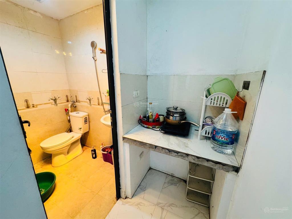 Chính chủ còn 1 phòng khép kín tại chân ga thượng đình chính kinh chỉ 3,3tr