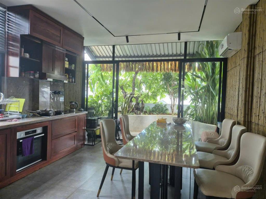 Bán nhà góc 2mt hxt nguyễn trọng tuyển, q.tân bình. dt 8.6 x18m, gồm t,l,st giá 49t vuông vức