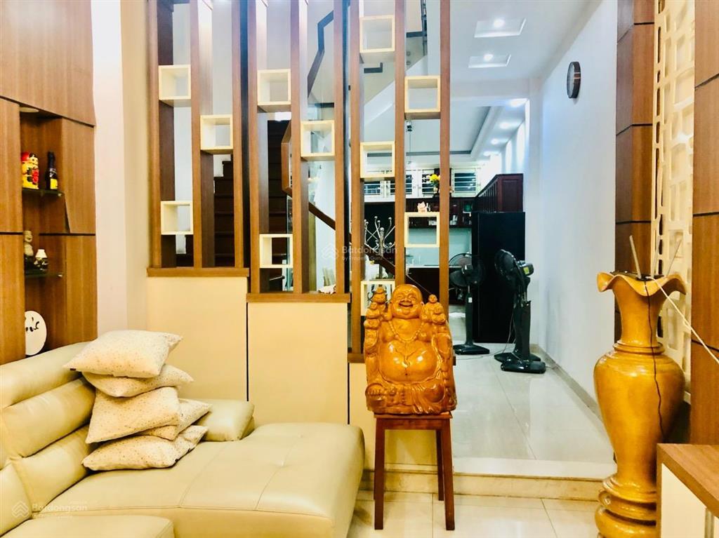 Bán nhà hẻm xe hơi lê văn sỹ, quận 3. diện tích 8 x 19m gồm trệt, 2 lầu giá 38.5 tỷ hẻm thông