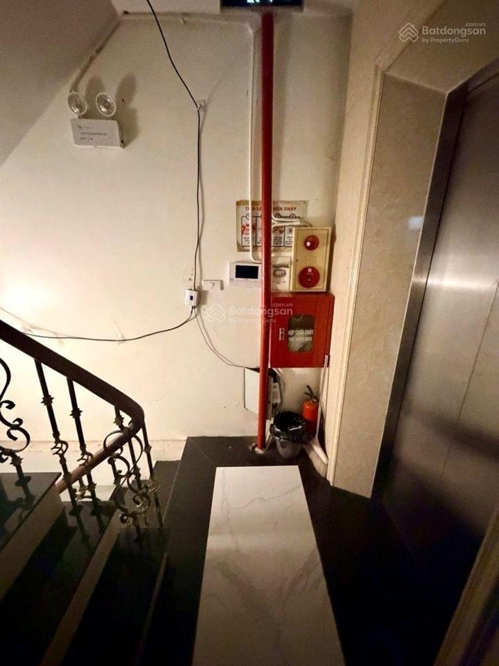 Bán nhà phố nguyễn trãi, gần ngã tư sở 52m2 mt 8.1m 5 tầng thang máy  11 tỷ 500