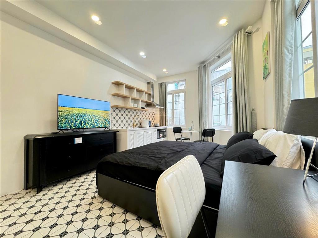 Cho thuê căn hộ studio cửa sổ có thang máy tại quận 1 ngay gần bùi viện, cầu ông lãnh, bến thành
