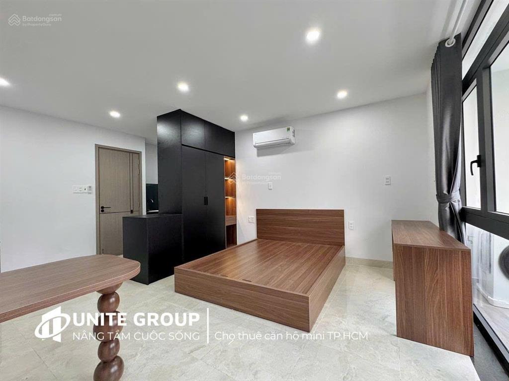 Cho thuê căn hộ studio tách bếp có ban công tại trường sa ngay trên kênh nhiêu lộc, gần q1, nhà thờ