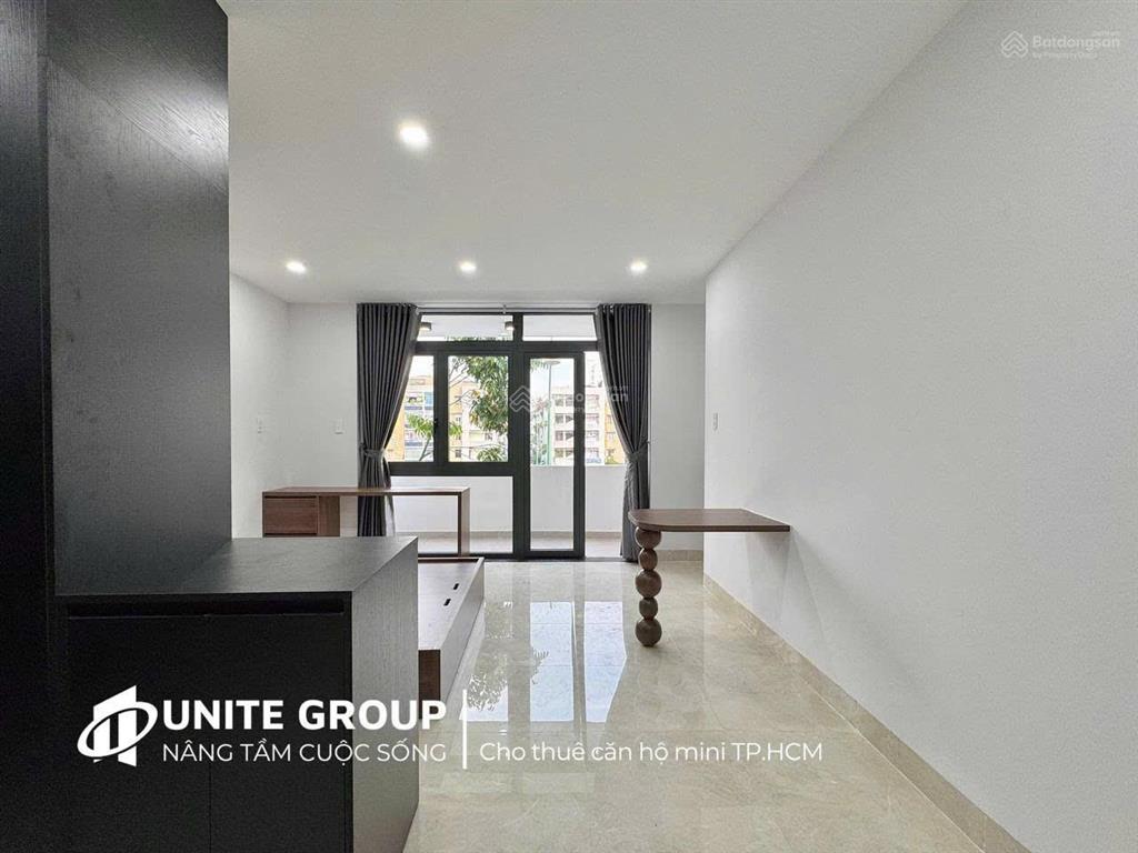 Cho thuê căn hộ studio tách bếp có ban công tại trường sa ngay trên kênh nhiêu lộc, gần q1, nhà thờ