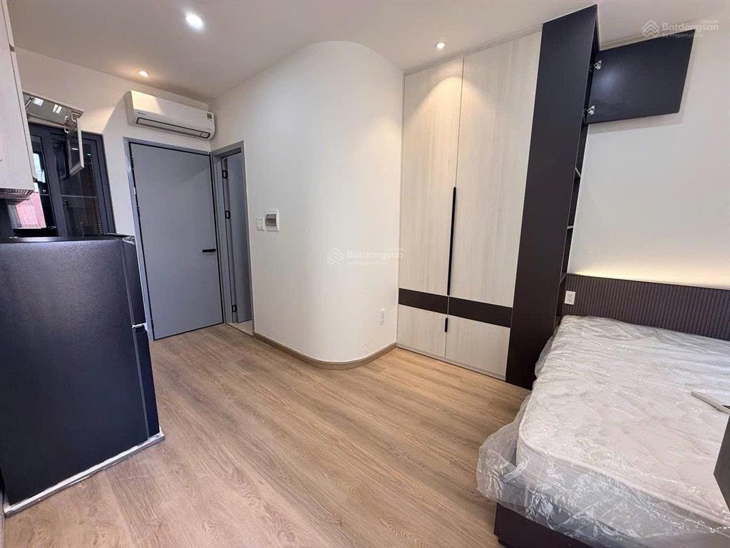 Cho thuê studio bến vân đồn quận 4 | nhà mới xây | full nội thất | thang máy | gần quận 1,3,5