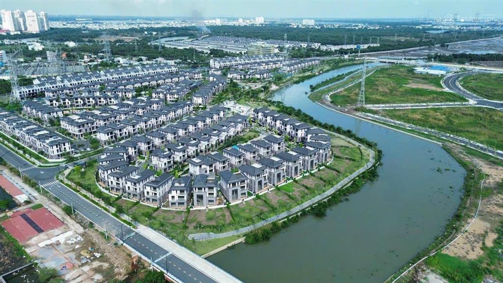 Bán biệt thự song lập 200m2, 4pn, 5wc tại zeitgeist city, nguyễn hữu thọ, nhà bè, 24tỷ