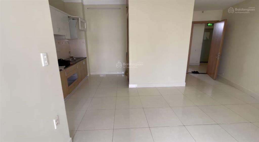 Cho thuê 60m2/2pn 2wc có 1 máy lanh, 1 giường, 1 tủ, rèm 6,5tr/tháng