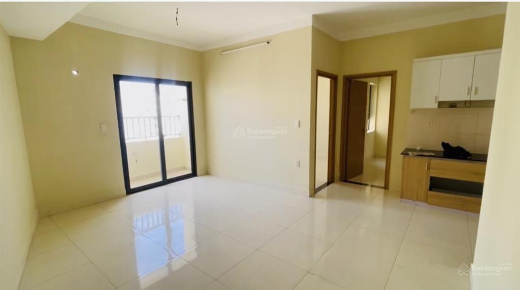 Cho thuê 60m2/2pn 2wc có 1 máy lanh, 1 giường, 1 tủ, rèm 6,5tr/tháng
