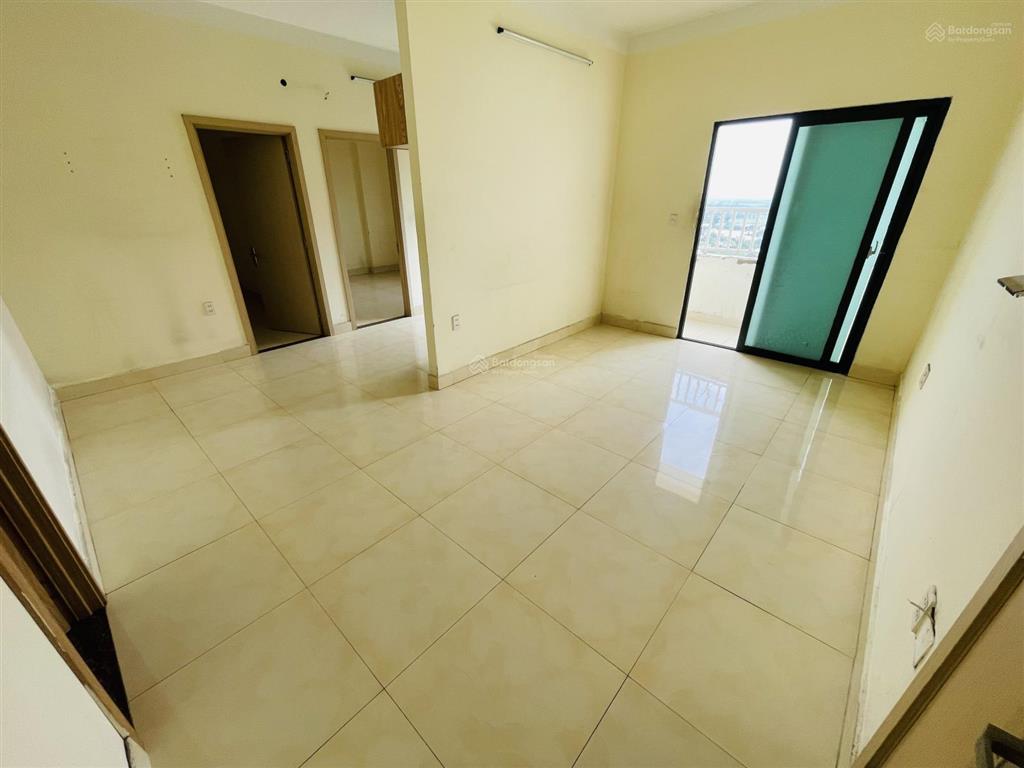Bán nhanh căn góc 67m2/2pn 2wc 2.4 tỷ bao thuế phí còn thương lượng  vào ở liền