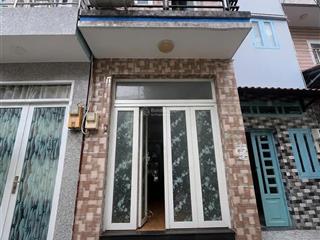 Bán gấp nhà hẻm 241 bến vân đồn, phường vĩnh hội, quận 4