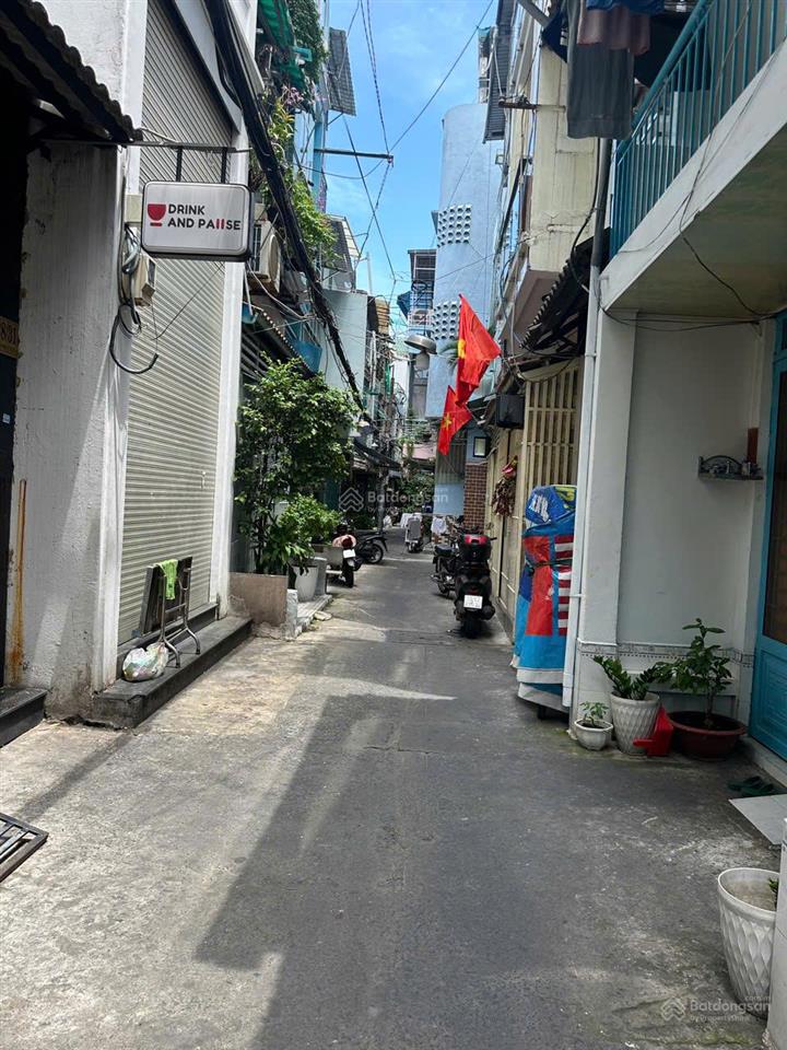 Bán gấp nhà hẻm 128 đoàn văn bơ, phường khánh hội, quận 4